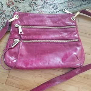 Hobo Everly pink Leather Crossbody